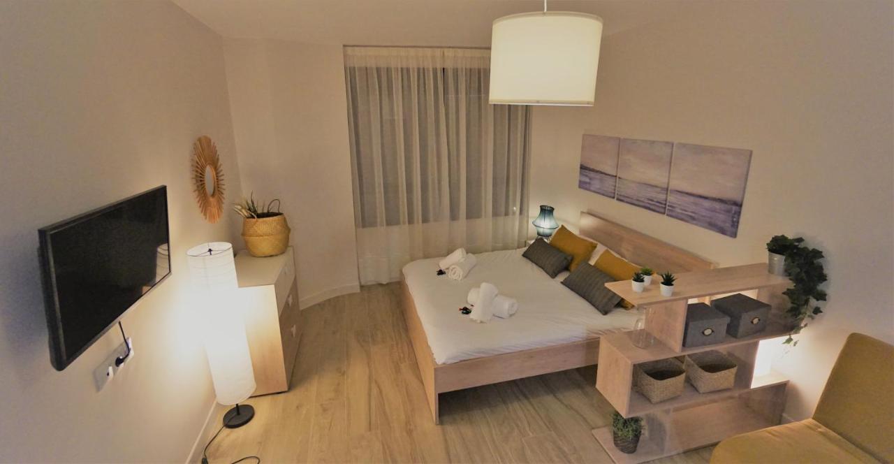 Rentalsevilla Resitur Iii Apartment Seville